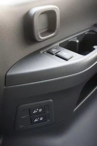 Toyota Land Cruiser GR SPORT DIESEL FULL OPTION 2026-18