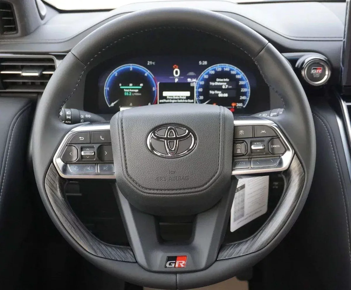 Toyota Land Cruiser GR SPORT DIESEL FULL OPTION 2026-10-0