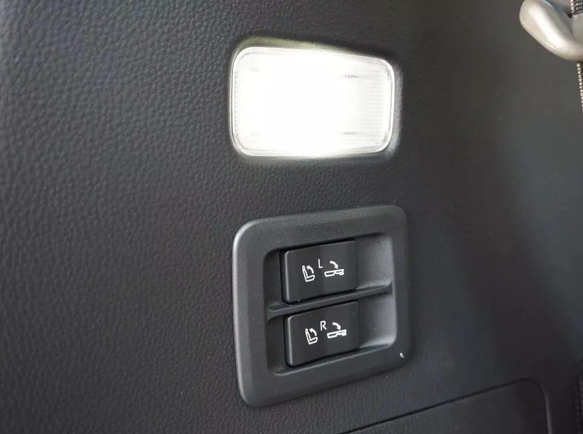 Toyota Land Cruiser GR SPORT DIESEL FULL OPTION 2026-19-0