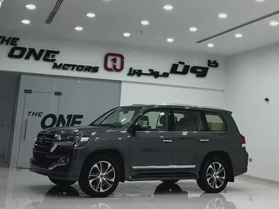 Toyota Land Cruiser GXR Grand Touring 2020 | GCC Specs | Pristine Condition-3
