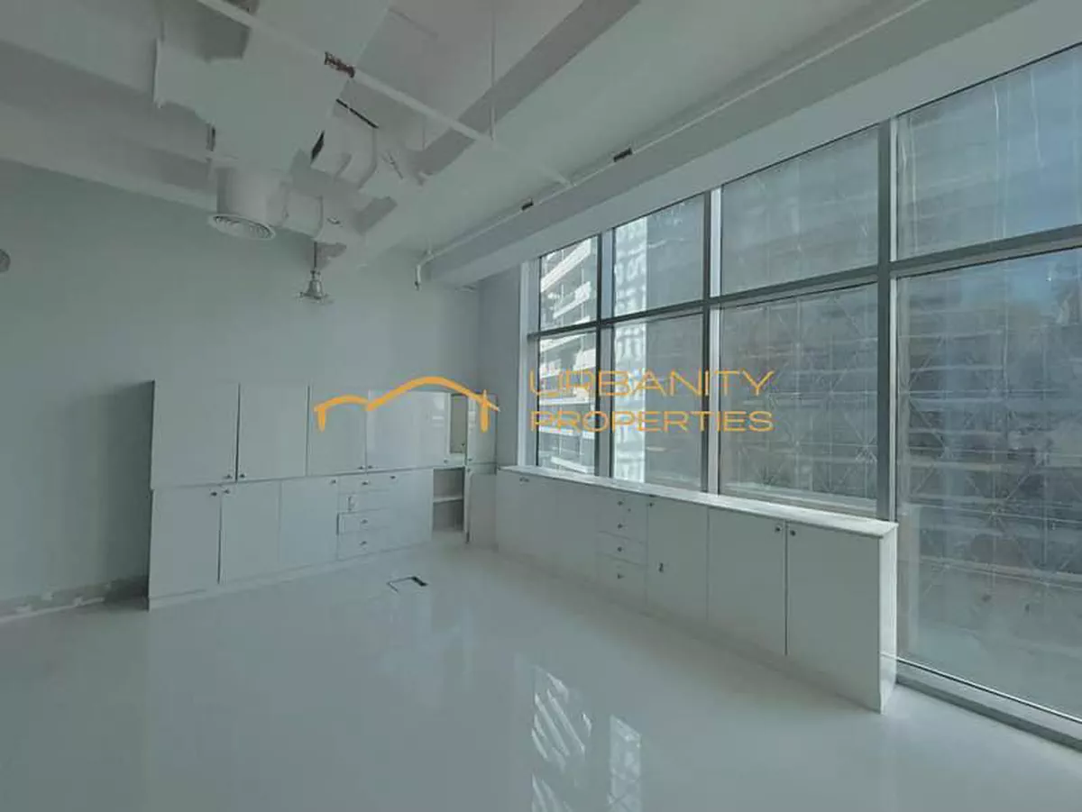 Premium Office for Rent in Metropolis Tower, Business Bay | Multiple options available-7-7