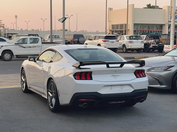 FORD - MUSTANG - 2024 - ECOBOOST - V4 - 2,3L - BY TURBO - AMERICAN SPECS VERY GOOD CONDITION