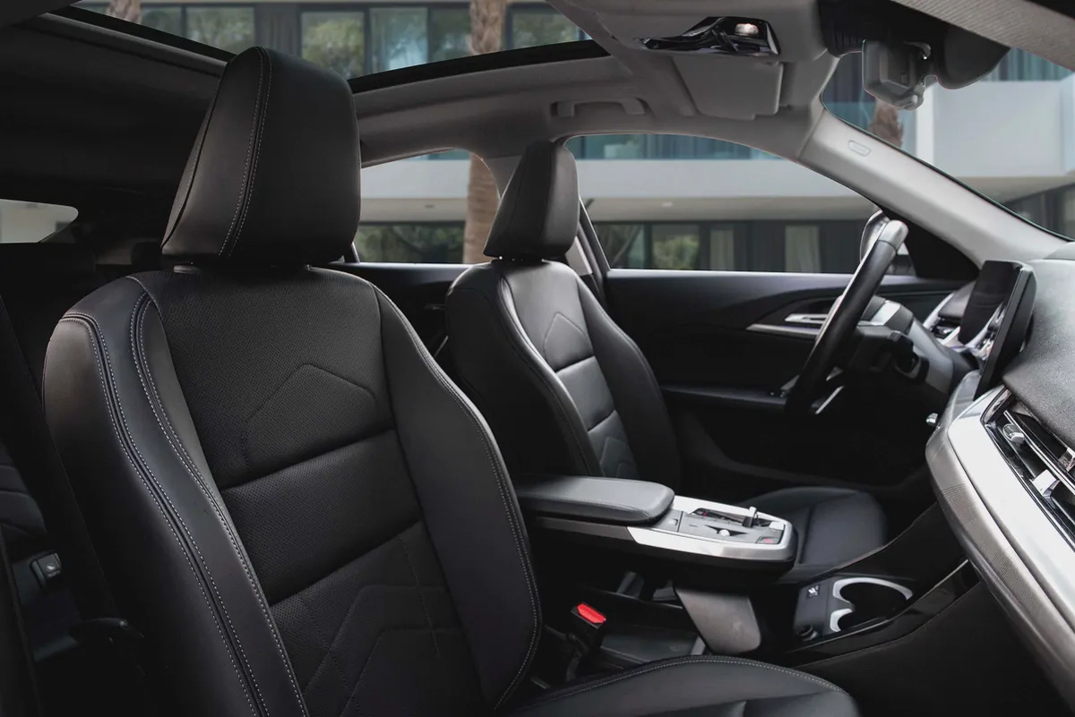 3,075 P.M |  X2 sDrive18i | 0% Downpayment | BMW Warranty/Service!-10-10