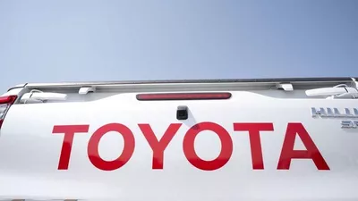 Toyota Hilux GL SR 2.7L-21
