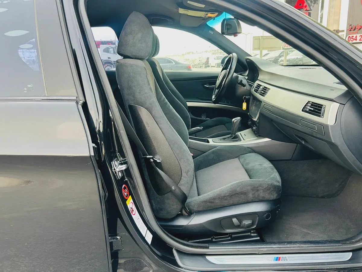 BMW 323i | 2006 | M PACKAGE | CLEAN TITILE | FRESH JAPAN IMPORT