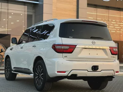 2024 Nissan Patrol SE Titanium • GCC Specs • Excellent Condition-12