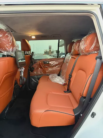2024 Nissan Patrol SE Titanium • GCC Specs • Excellent Condition-5