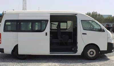 Toyota Hiace DLS - STD ROOF Toyota Hiace 2.5L High Roof Diesel old ship 2025-5
