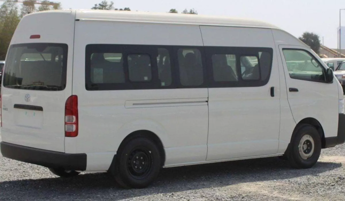 Toyota Hiace DLS - STD ROOF Toyota Hiace 2.5L High Roof Diesel old ship 2025-3-0