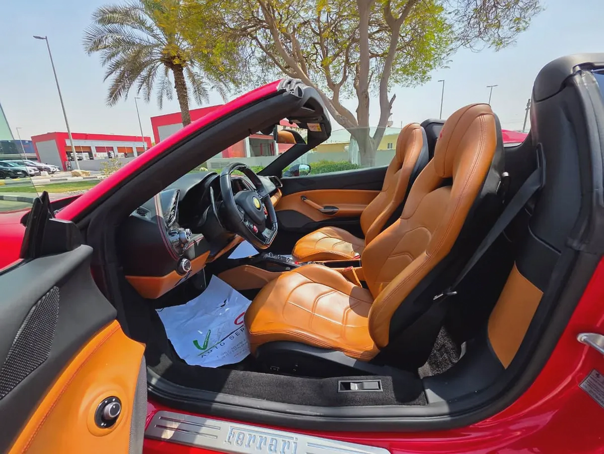 Ferrari 488 Spider 2016 | GCC Specs | Pristine Condition-14-14