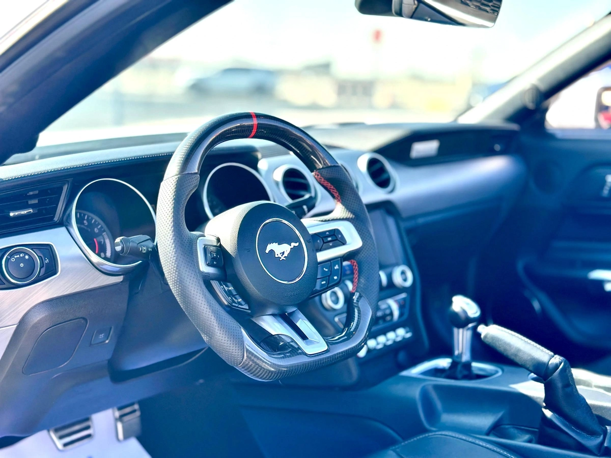 2022 Ford Mustang Ecoboost Convertible - 05660-9-9