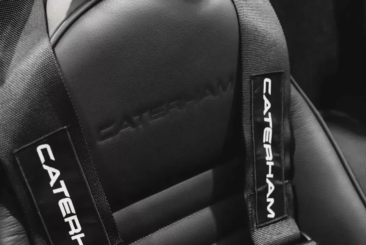 CASH ONLY: 239,000 AED | 2025 Caterham 360S / Caterham Warranty-12-12