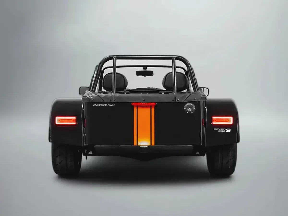 CASH ONLY: 239,000 AED | 2025 Caterham 360S / Caterham Warranty-3-3