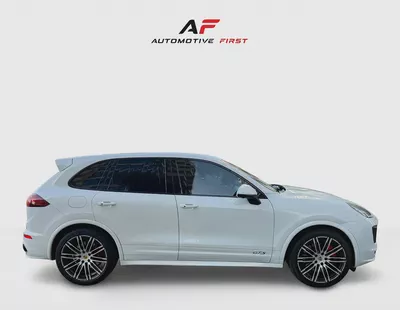 2016 Porsche Cayenne GTS | GCC Specs-13