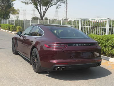 PORCHE PANAMERA-2