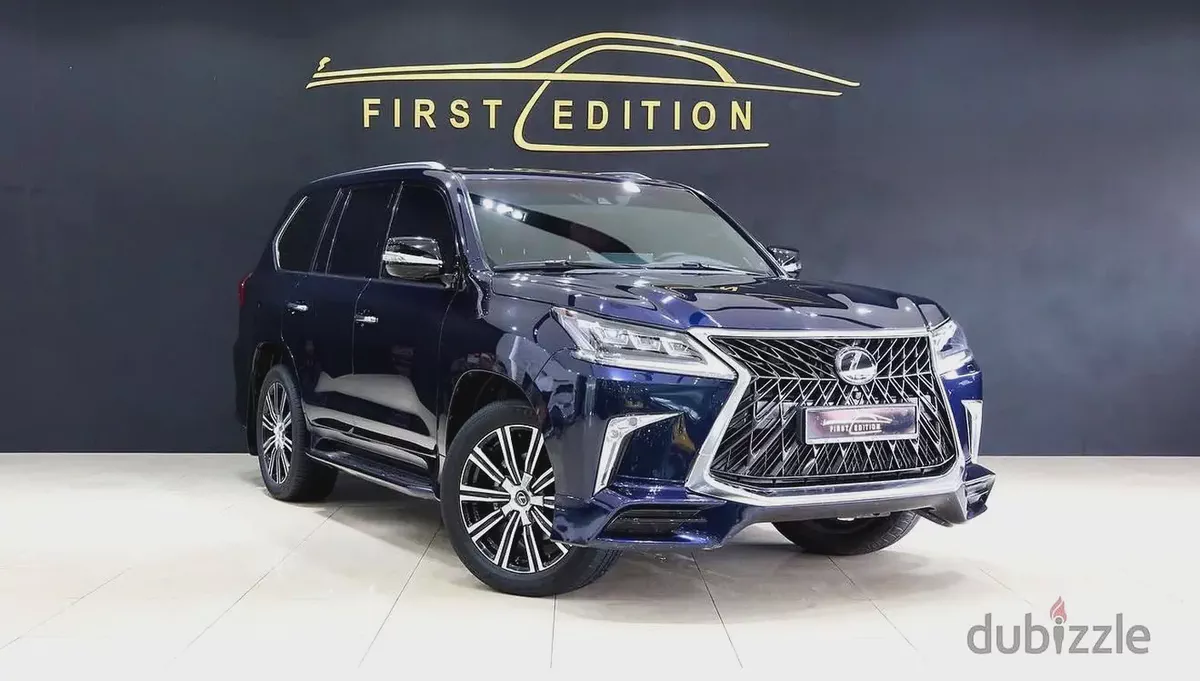 2019 Lexus LX 570 Signature GCC Specs - Pristine Condition ll 23,000  km-1-1