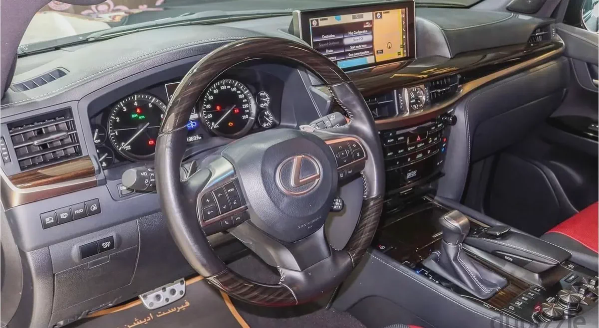 2019 Lexus LX 570 Signature GCC Specs - Pristine Condition ll 23,000  km-4-4