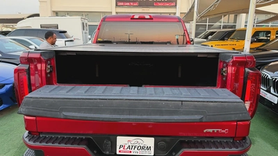GMC Sierra AT4 V8 5.3L 2022 | GCC Specs | original paint  Excellent Condition | under warranty-9
