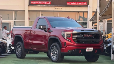 GMC Sierra AT4 V8 5.3L 2022 | GCC Specs | original paint  Excellent Condition | under warranty-7
