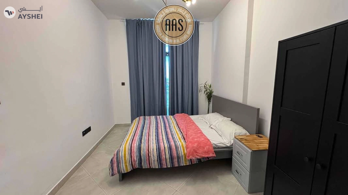fully dxb view ready to move 3bhk available for sale