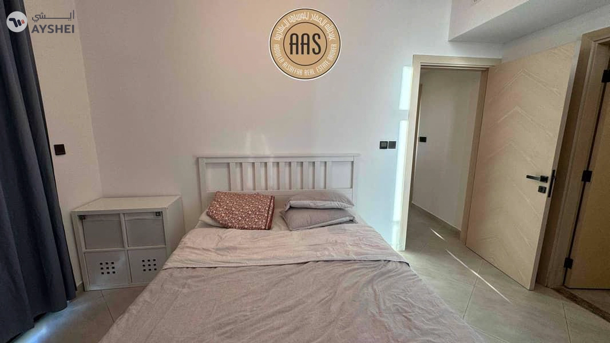 fully dxb view ready to move 3bhk available for sale