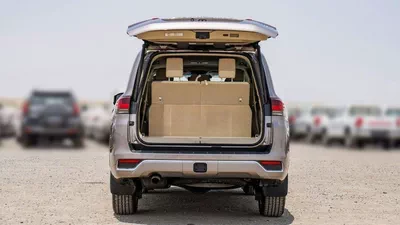 Toyota Land Cruiser VXR Toyota land cruiser VXR 3.5L Petrol Full Option 2025-8