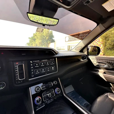 GMC Yukon Denali-14