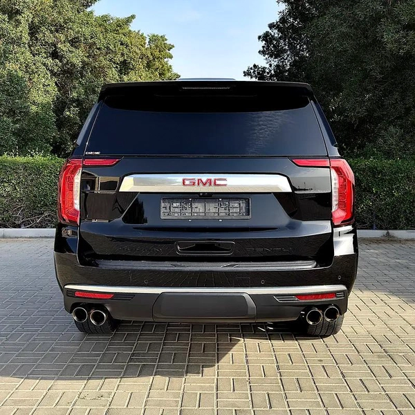 GMC Yukon Denali