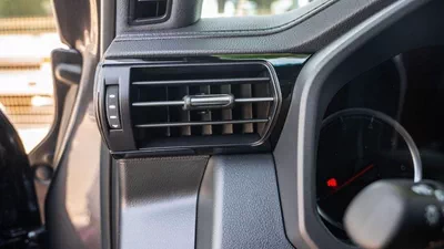 Toyota Land Cruiser VXR 3.3L-11