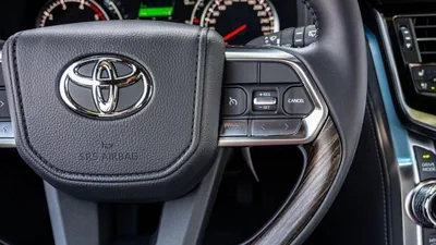 Toyota Land Cruiser VXR 3.3L-18