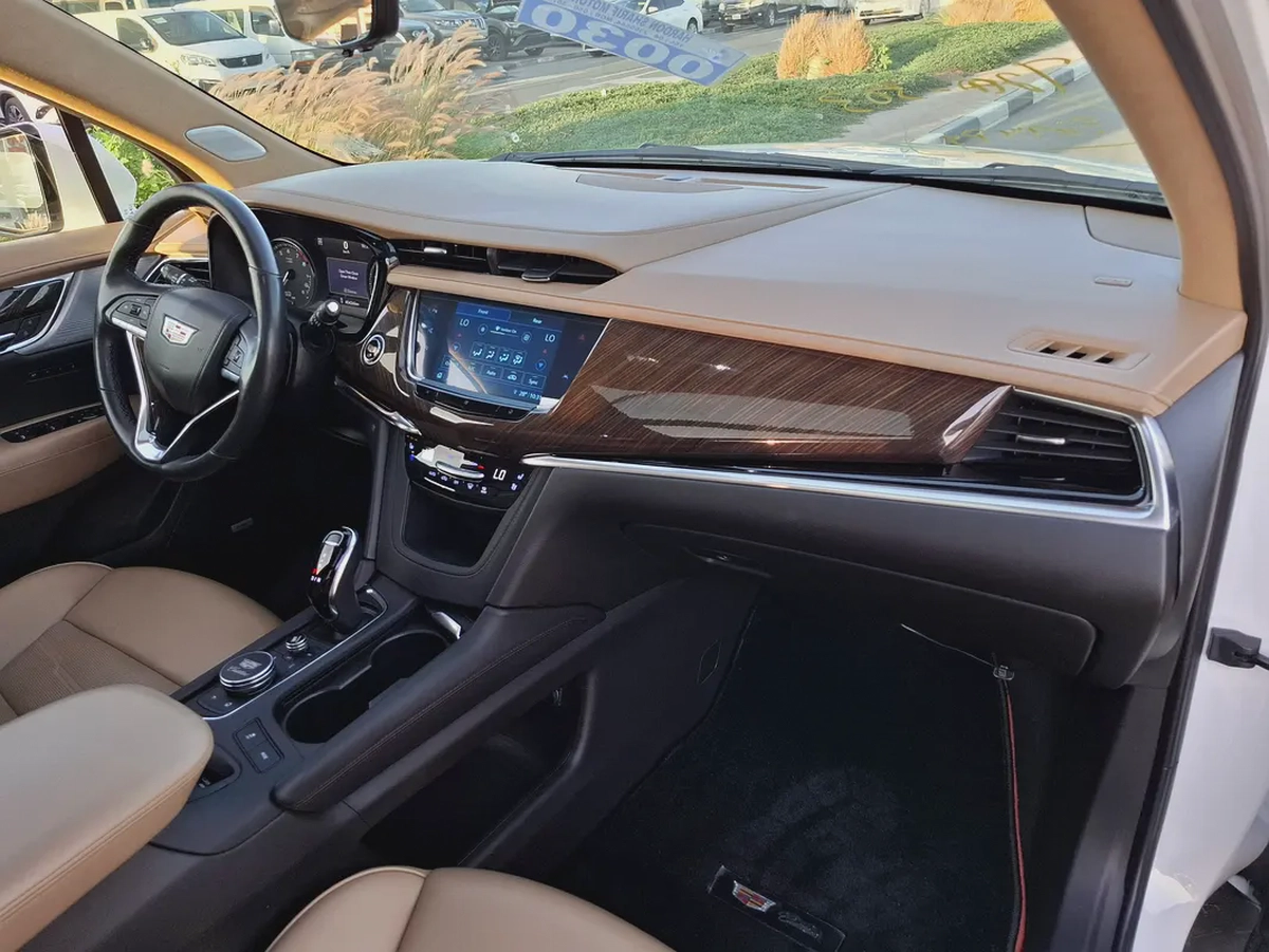 CADILLAC XT6 AWD 400,2021-10-10