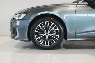 Audi A6 45 TFSI 2020 | 1,500 Monthly | Clean Title | Excellent Condition Fully loaded .-7