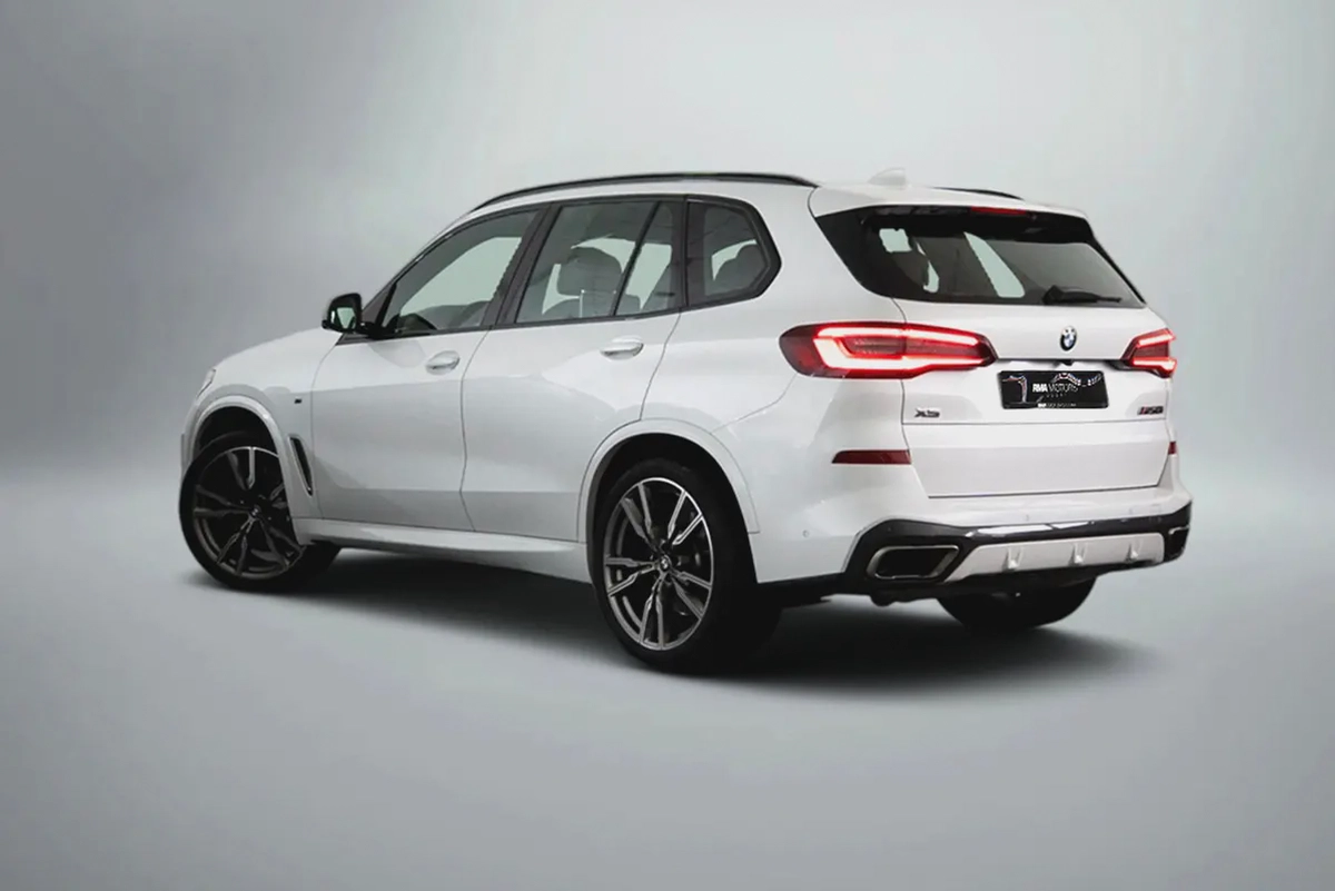4,341 AED / 60 months | 0% DP | 2022 BMW X5 M50i / BMW Warranty  Service Pack