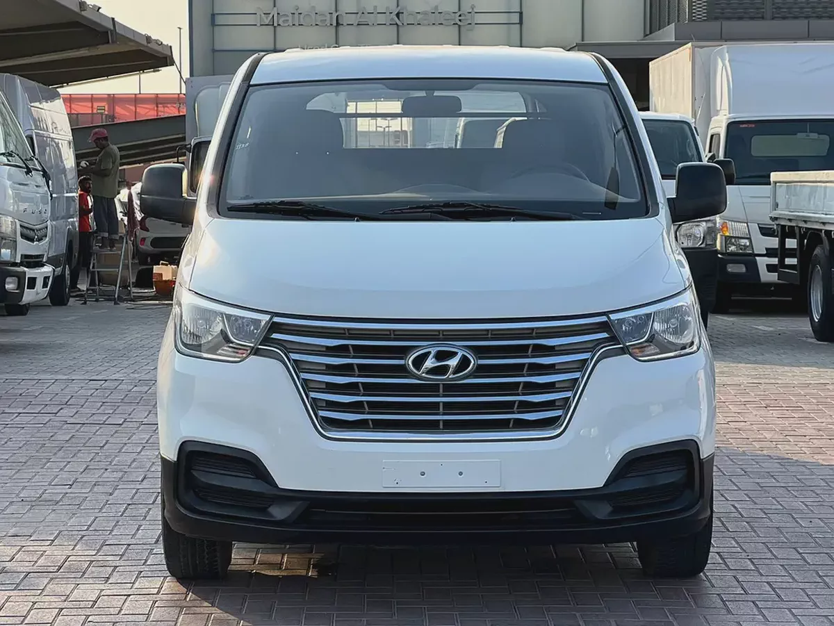 2021 Hyundai H1 | 3 Seats | Van | Manual | Petrol | GCC | Ref#1138-1-1