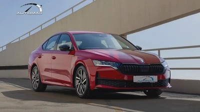 ( 5 Years Warranty + 5 Years Service ) 2025 Škoda Octavia Sportline 1.4T FWD GCC 0Km-0