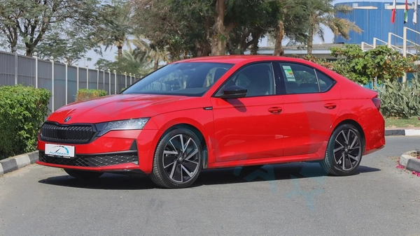( 5 Years Warranty + 5 Years Service ) 2025 Škoda Octavia Sportline 1.4T FWD GCC 0Km