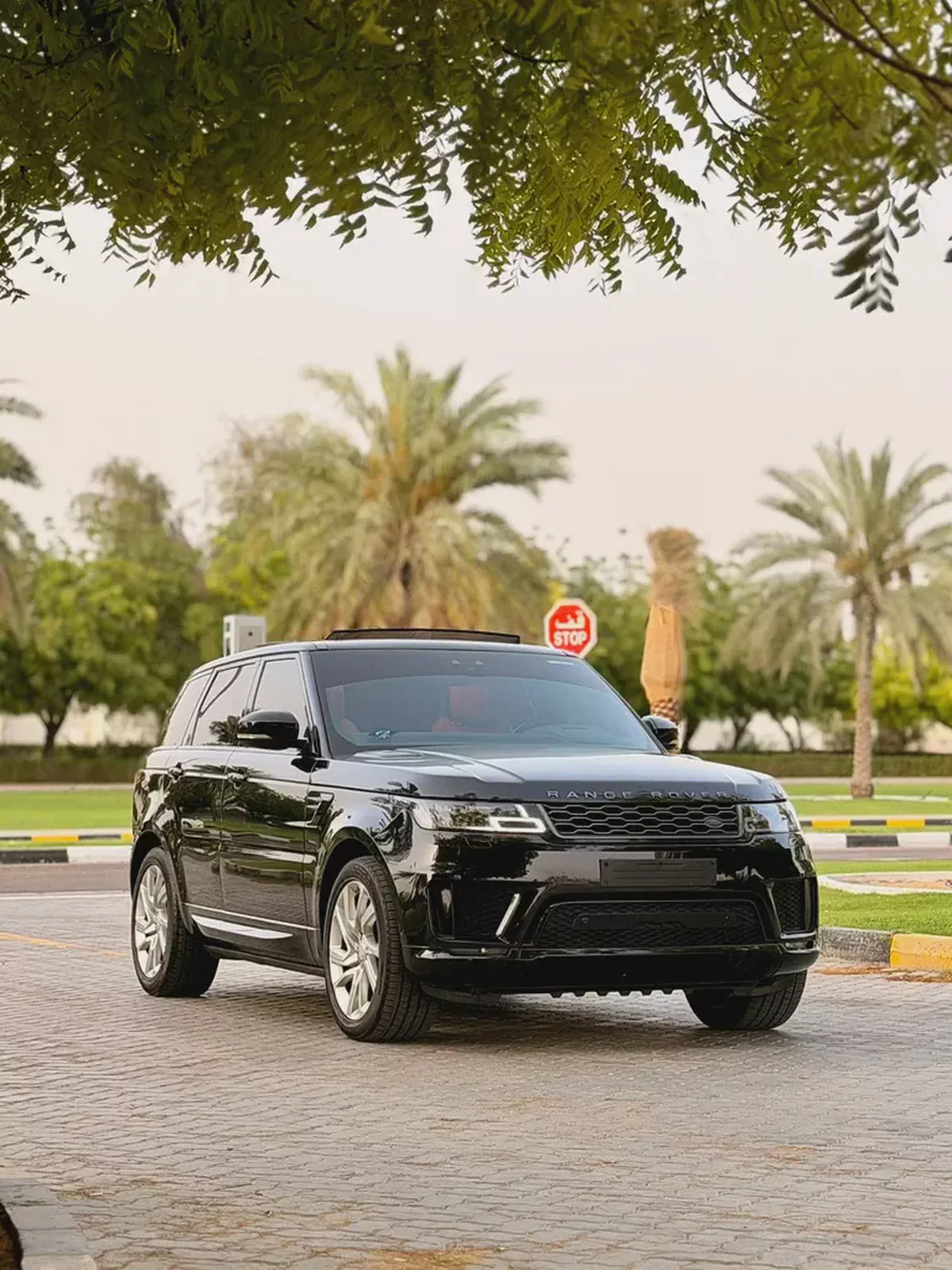 2018 Land Rover Range Rover Sport HSE | GCC Specs | Low Mileage-3-3