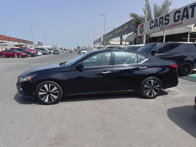 Nissan Altima SL 2019, American Specs - Excellent Condition-4