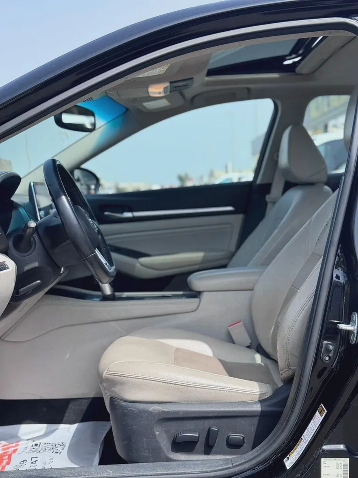 Nissan Altima SL 2019, American Specs - Excellent Condition-7-7