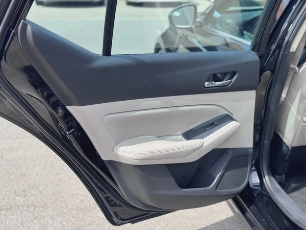 Nissan Altima SL 2019, American Specs - Excellent Condition
