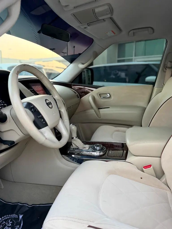 Nissan Patrol LE 2016, GCC Specs