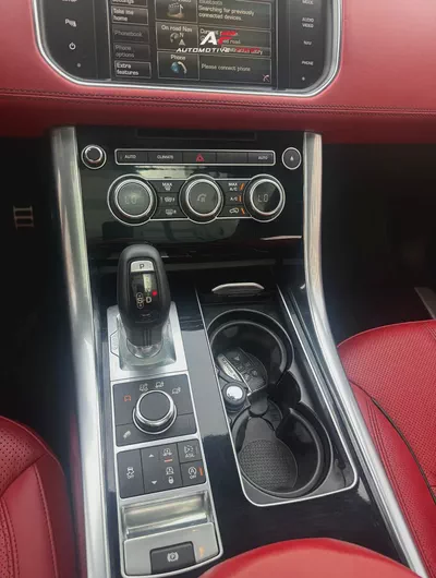 2015 Land Rover Range Rover Sport HSE  - European Specs-10
