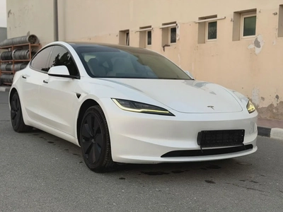 Tesla Model 3 Standard Plus 2024 GCC Specs-1