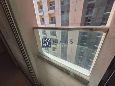 Where Luxury City Living Reaches New Heights. {4BHK Sea View } Al Majaz3-13