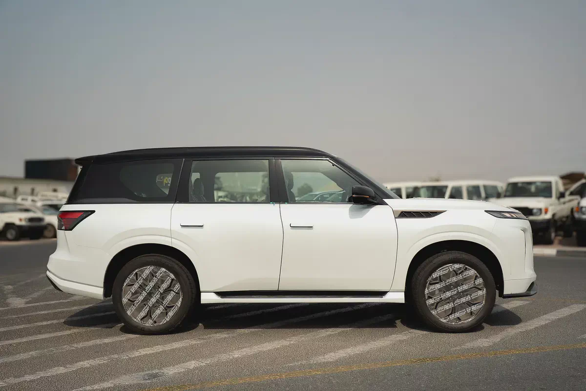 Infiniti QX80 Sensory 2026 | GCC Specs | Brand New Luxury SUV-4-4