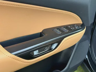 2024 Lexus NX 300 Platinum - GCC-10
