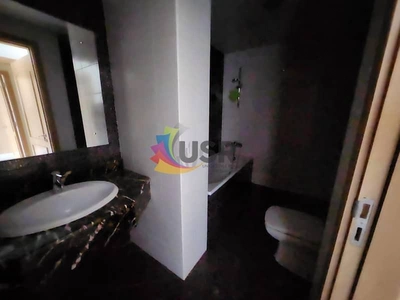 EXCELLENT CHILLER FREE 2BR WITH BALCONY SHEIKH ZAYED VIEW FOR FAMILY 130K-13