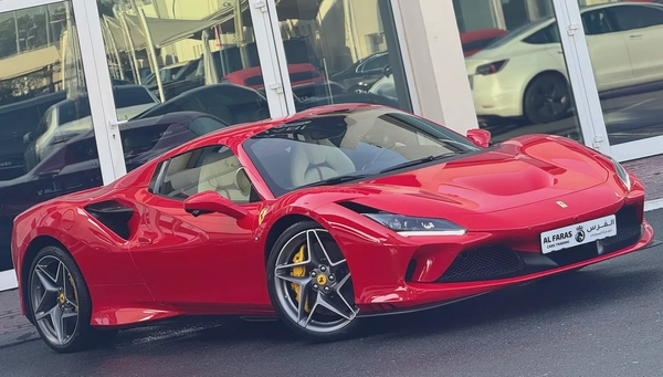 FERRARI F8 SPIDER 2022 full carbon  low mileage full service history