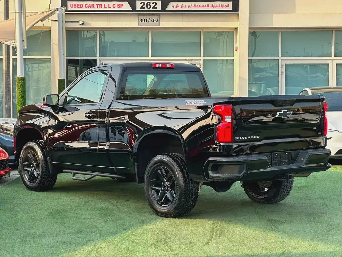 2022 Chevrolet Silverado 1500 LT Trail Boss | GCC Specs ORIGINAL PAINT PERFECT CONDITION FULL SERVI-4-4
