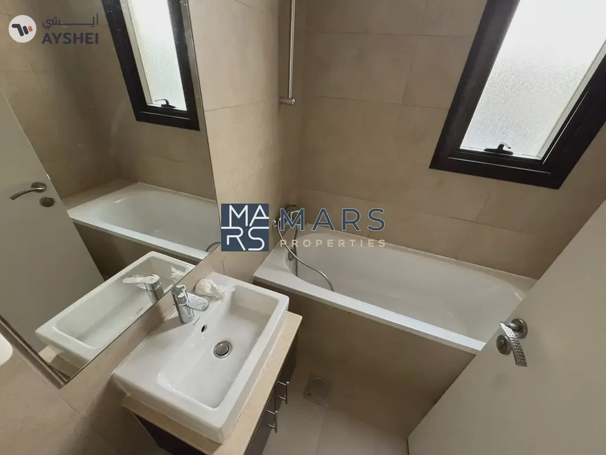 Beautifully Designed Villa | in Excellent Community-3-3
